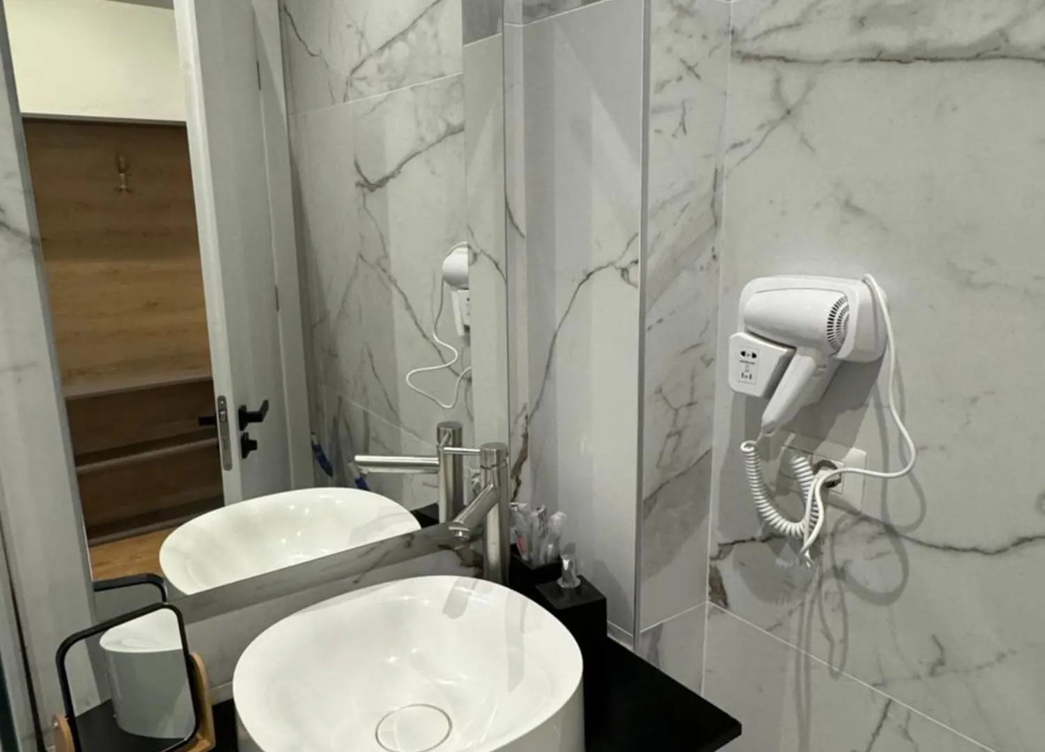 Brianza Home Giussano Aparthotel
