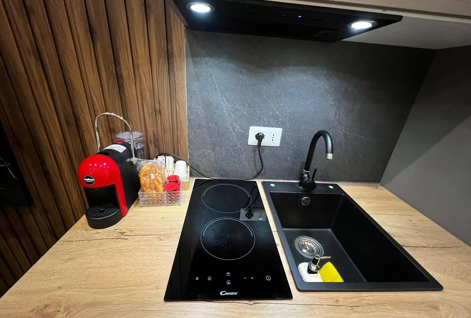 Brianza Home Giussano Aparthotel